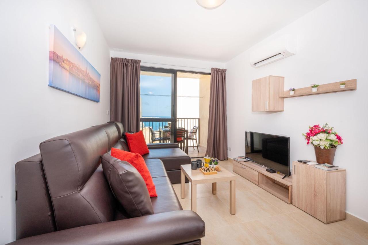 Sea Bliss Apartments With Terrace Just Off Seafront In St Paul'S Bay - By Getawaysmalta St. Paul's Bay Exteriör bild