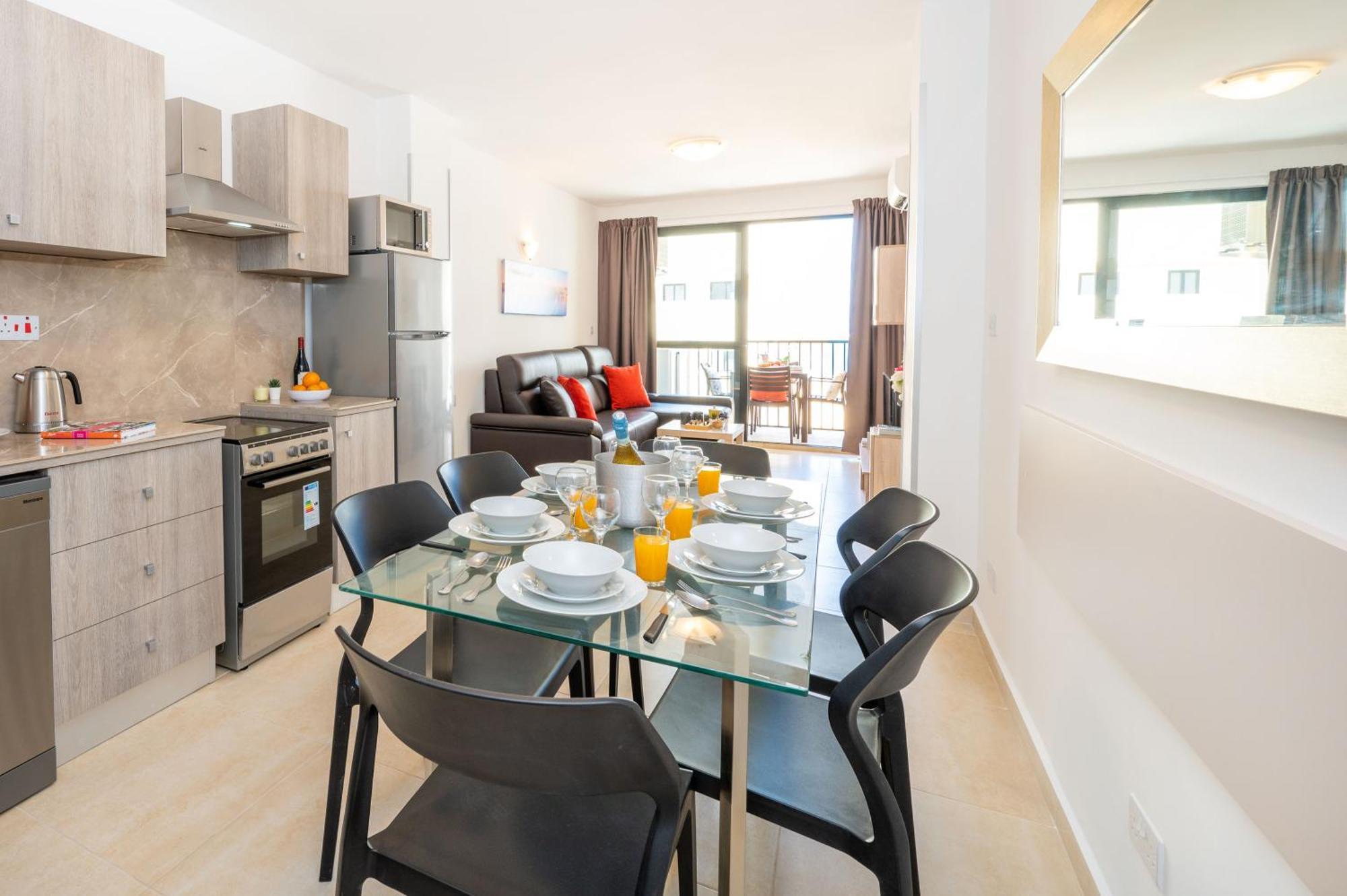 Sea Bliss Apartments With Terrace Just Off Seafront In St Paul'S Bay - By Getawaysmalta St. Paul's Bay Exteriör bild